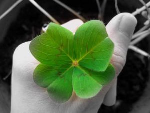 Sådan tiltrækker man held