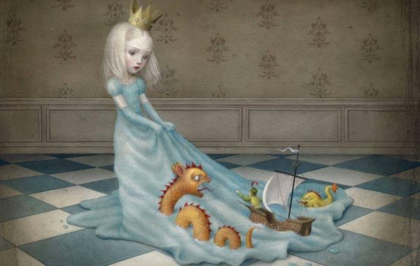 Pige med prinsessekrone og havdyr og skib på sin kjole