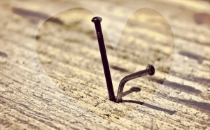 Et nyt søm fjerner ikke det gamle