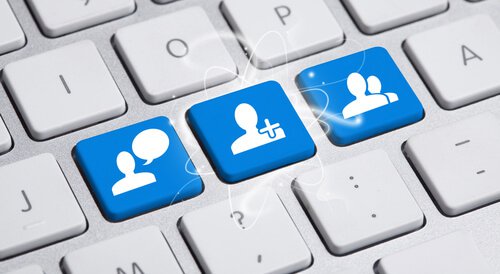 Blå knapper på tastatur