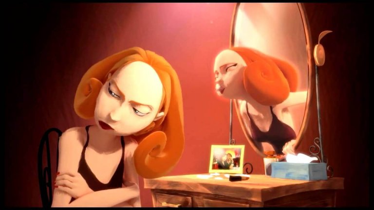 Sur rødhåret kvinde bliver jagtet af sit eget spejlbillede