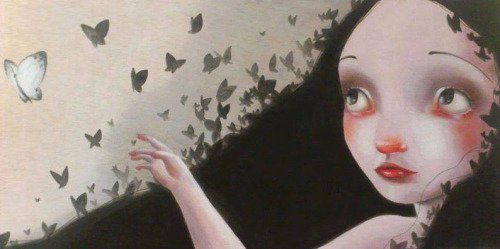 Pige med sommerfugle