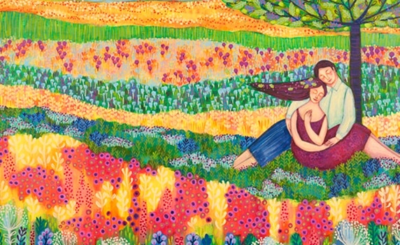 Par sidder under træ og nyder, at de ikke kæmper med sparsommelighed