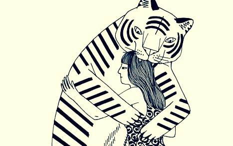 Tiger krammer kvinde