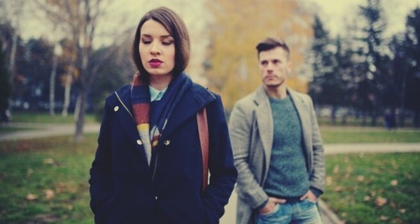 Par oplever falsk kærlighed i forholdet