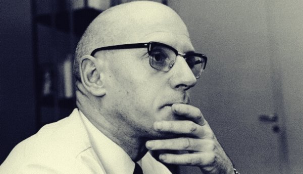 5 imponerende citater af Michel Foucault