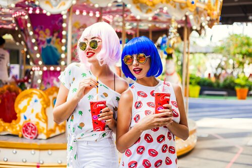 Kvinder med parykker vil overvinde skam