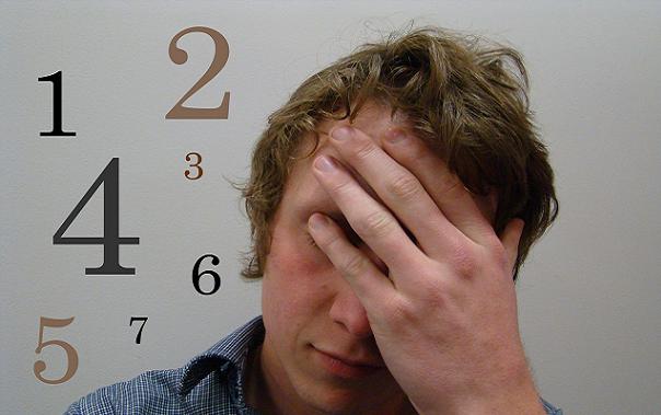 Mand med obsessiv-kompulsiv lidelse tager sig til hoved