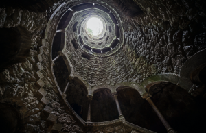 For at føle glæde, må jeg først grave en brønd