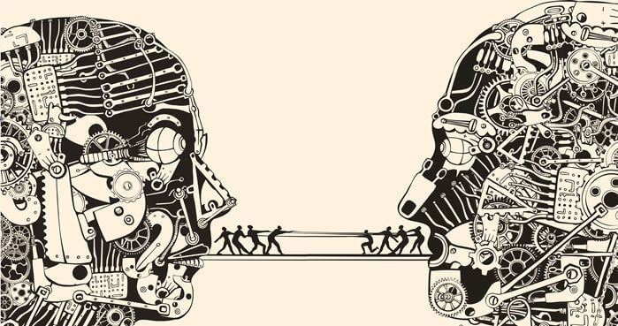 To personer med bro mellem deres munde, hvor små personer går for at undgå uudtalte aftaler