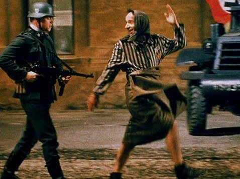 Mand danser i filmen Livet er smukt