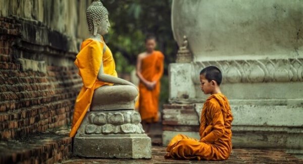barnemunk meditation Buddha