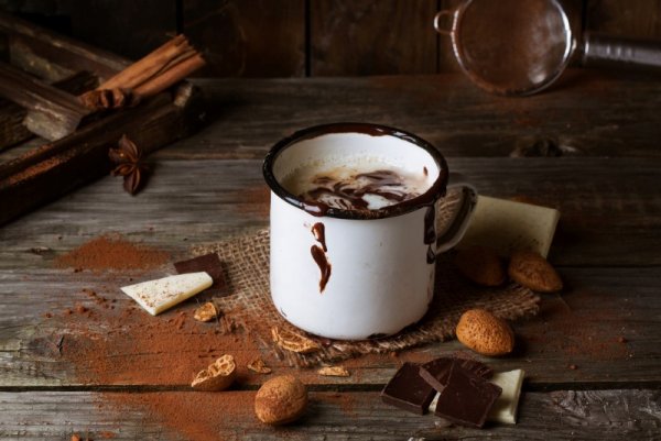 varm chokolade, en af ​​øvelserne for at holde op med at bekymre dig