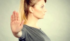 Selvsikker ligegyldighed: hvad det er og hvordan det fungerer