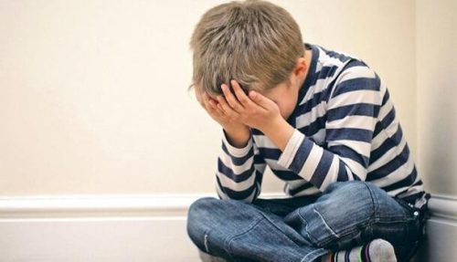 Chikane i familien: Et barndomstraume, der disponerer for psykoser