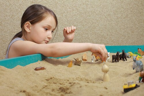 Sandkasseteknikken anvendes mest ved børn