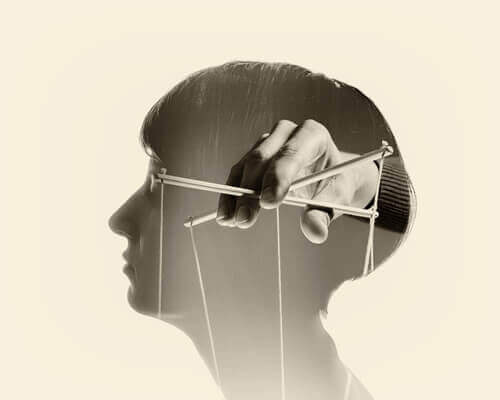 Den mørke triade er manipulerende som en dukkefører i hjernen