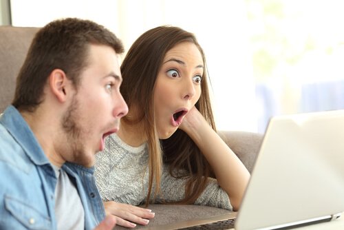 Par oplever de psykologiske effekter af Black Friday