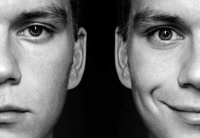 ansigt med humørsvingninger