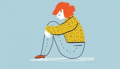 kvinde er alene og oplever forskelle på depression og tristhed i forhold til isolation