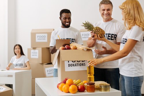 Mennesker, der sender donationer