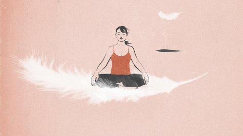 Kvinde, der flyver på en fjer