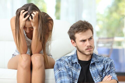 Par oplever følelsesmæssigt misbrug i et forhold