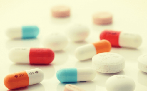 Lægemidler, der er relateret til antidepressivt seponeringssyndrom.