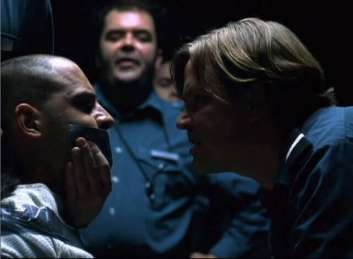 Flere af deltagerne opfører sig meget overraskende i filmen Eksperimentet