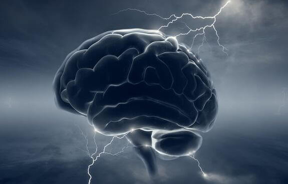 hjerne med lyn som symbol på d faktoren