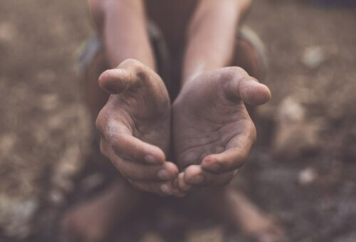 Et par åbne hænder