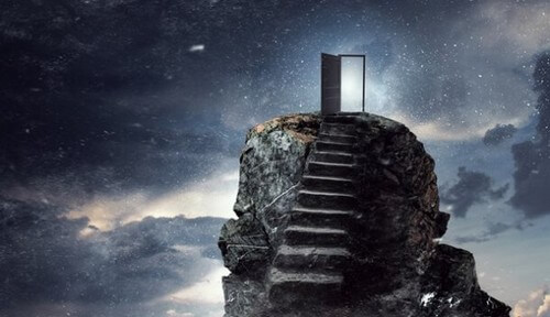 Iboende motivation illustreres af dør på toppen af klippe