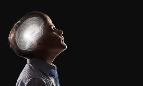 Intuitionens neurobiologi illustreres som hjerne, der lyser op