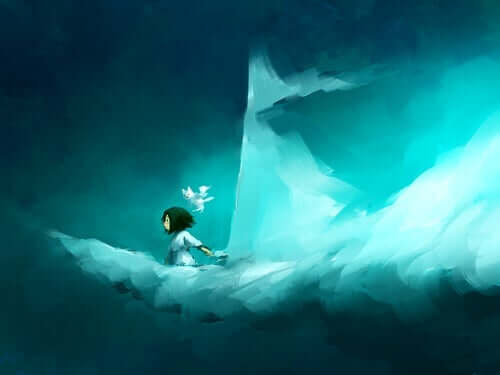 En lille pige, der går gennem skyer og tænker på grænseløs kærlighed