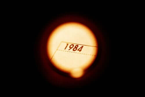1984 er en roman skrevet af George Orwell