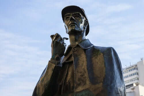 statue af Sherlock Holmes