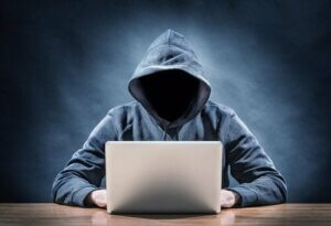 4 karakteristika af online forbrydere