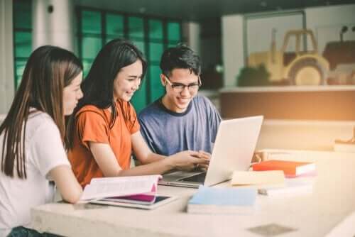 Studiegrupper er meget effektive til at forberede dig til eksamen