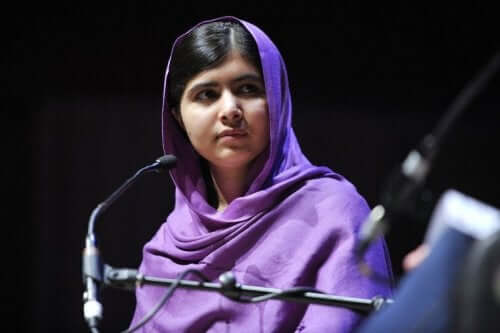 Malala holder tale