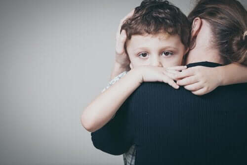 Børn med angst: Symptomer og behandling