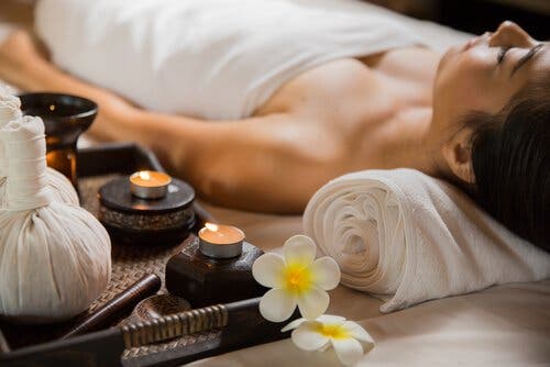 Kvinde klar til massage