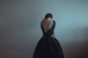 At være alene er ikke det samme som at føle sig alene