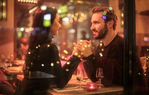 Par på romantisk date
