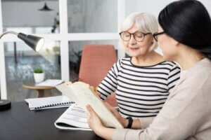 At være tosproget kan hjælpe med at forhindre Alzheimers