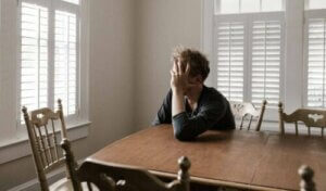 Krisetræthed: Når virkeligheden er overvældende