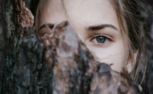 Folk, der ikke siger meget, hvordan er de?