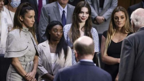 Disse gymnaster vidner om seksuelle overgreb