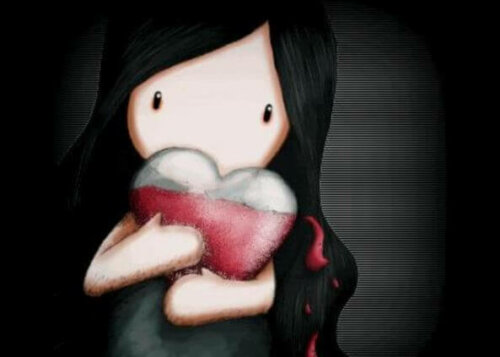 En pige omfavner et hjerte