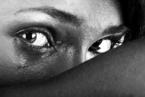 Nærbillede af øjne, der afslører depression og angst
