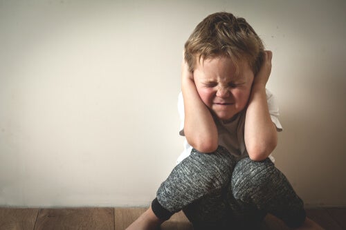 Voldelige forældre har langsigtede negative konsekvenser for deres børn